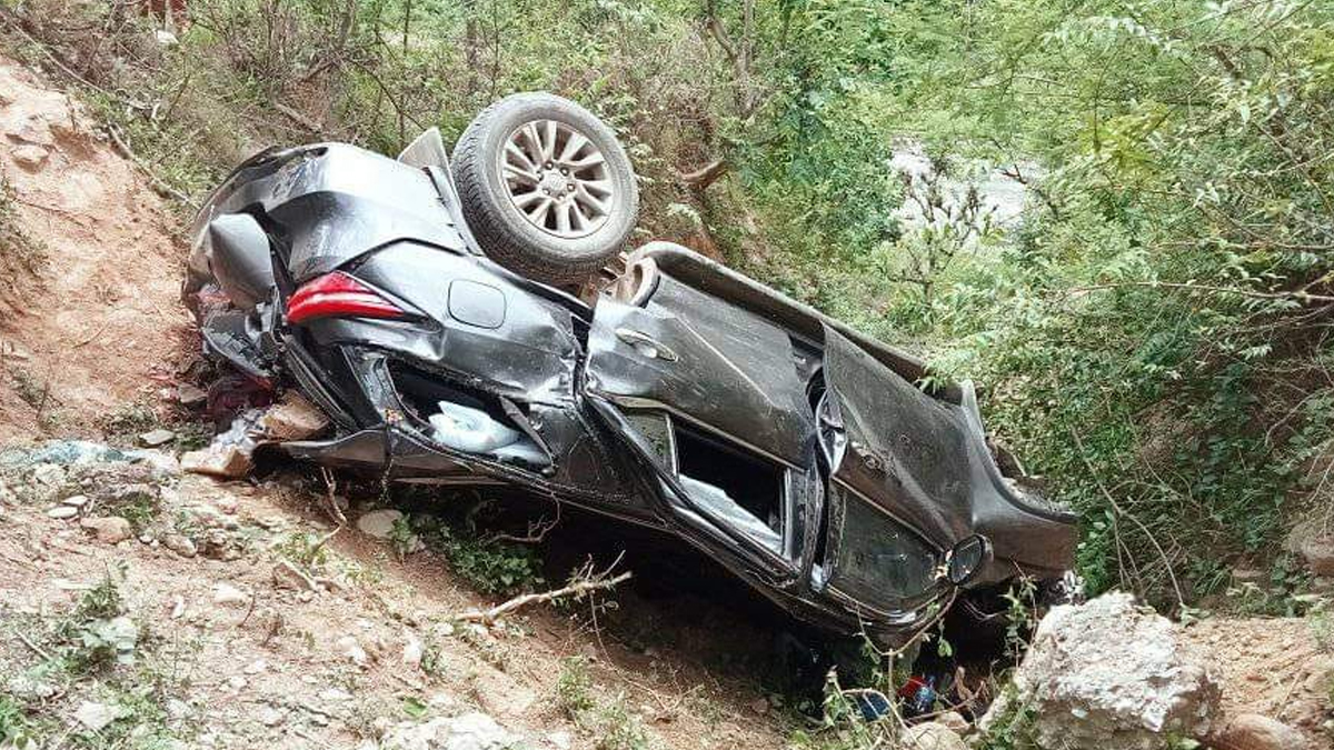 सुदूरपश्चिमका कानुनमन्त्री सिंहको सवारी दुर्घटनाको कारण अदक्ष चालक
